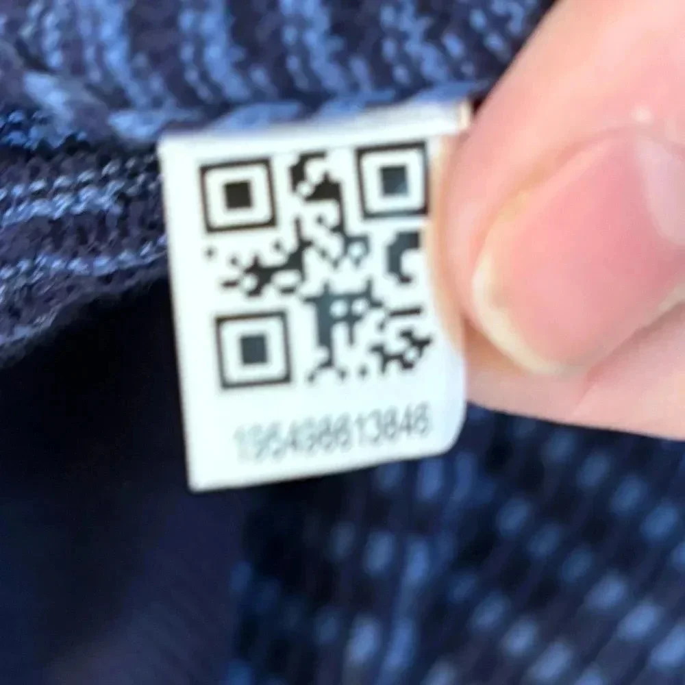 Bonobos light and dark blue. XL
